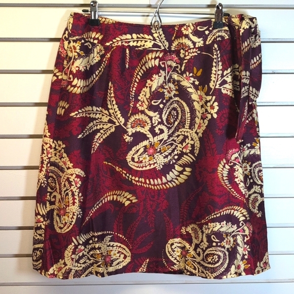 Talbots 100% Silk Flora/Red Paisley Wrap Skirt Size 14 P EUC - Picture 4 of 11